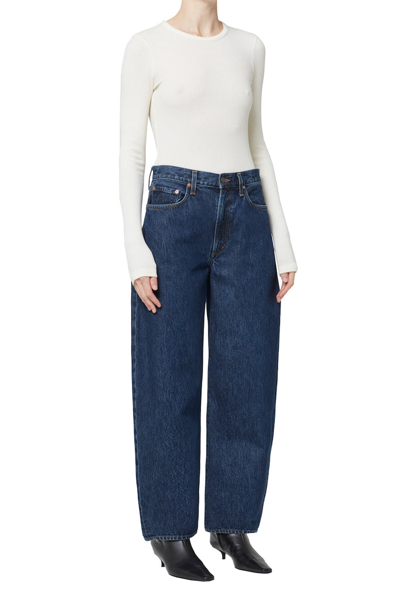 Low Curve Jeans pendulum