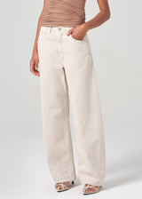 Low Curve Jeans scone