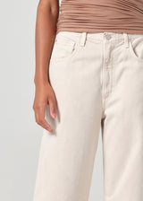 Low Curve Jeans scone