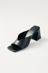 Tasha Leather Sandals black