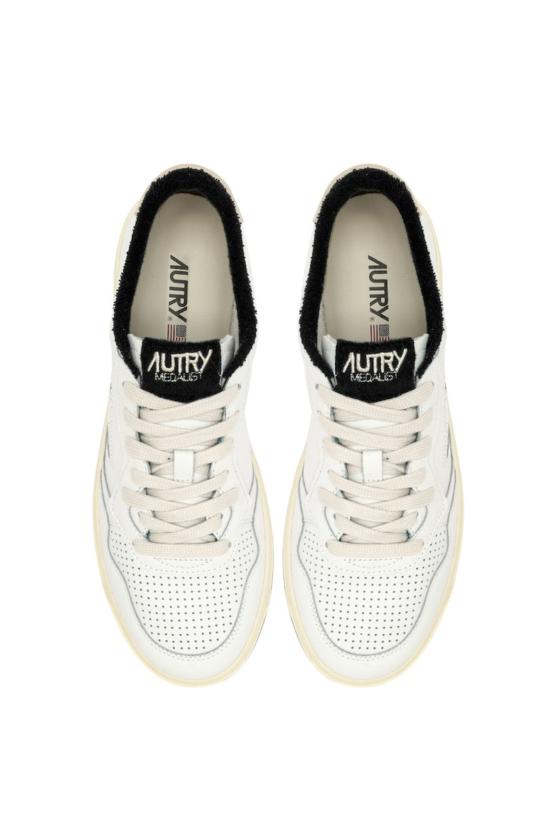 Autry Medalist Sneaker white black