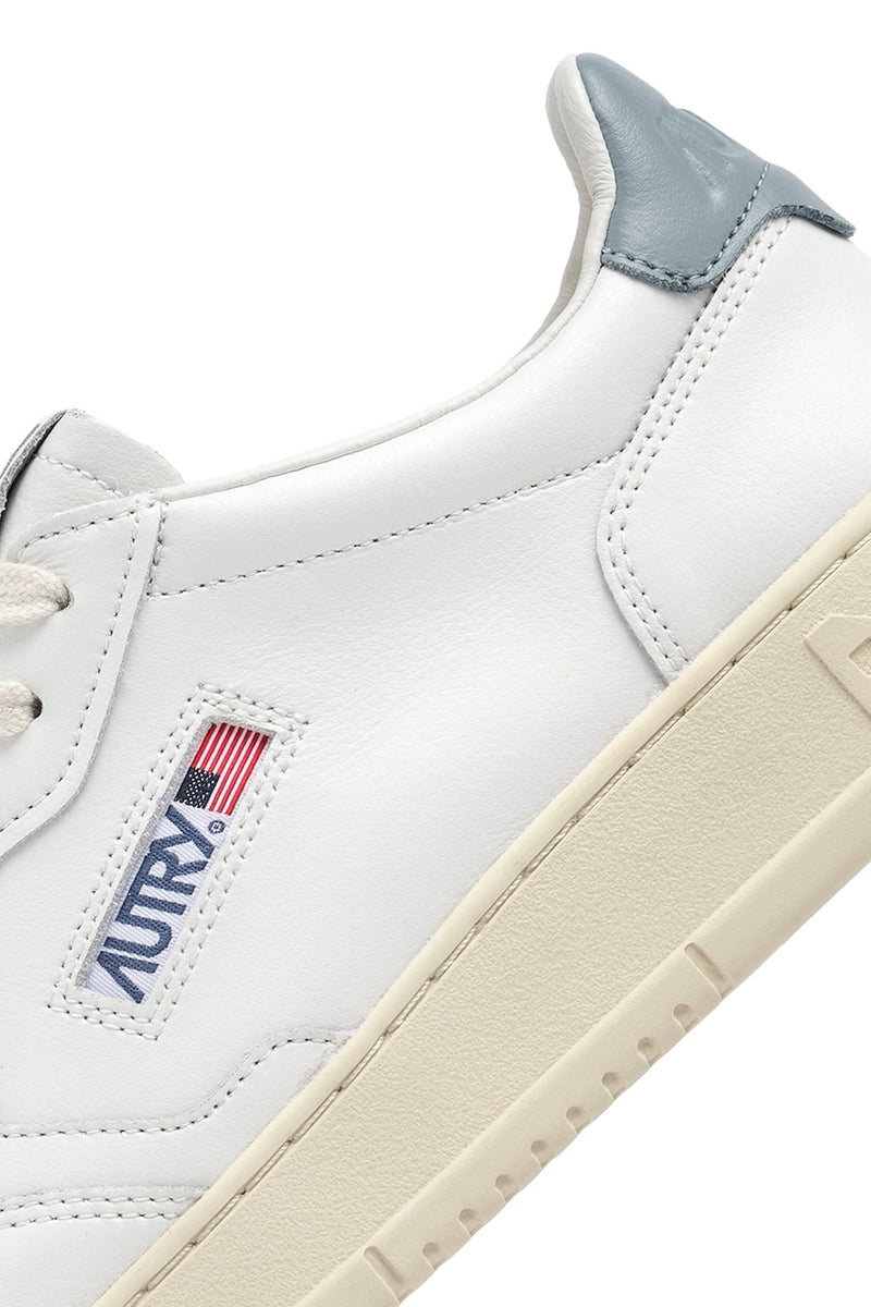 Autry Medalist Sneaker white silver blue