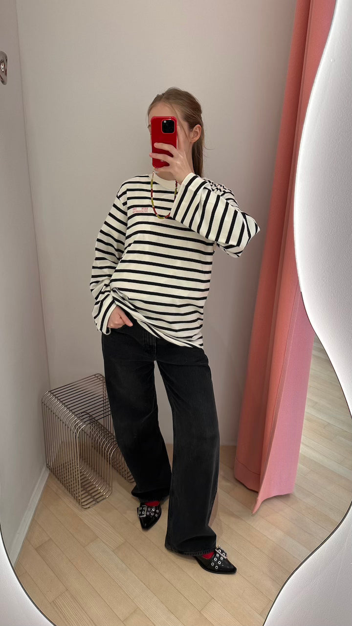 Jeevana Longsleeve black whisper stripes