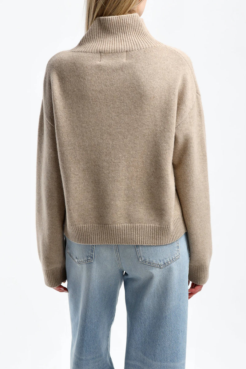 Jardin Turtleneck camel