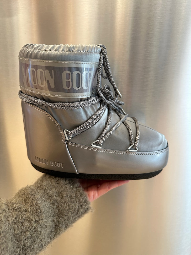 Moon Boot Icon Low Glance silver