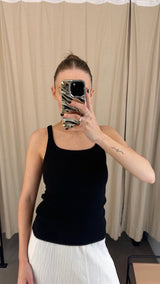 Saily Tank Top black